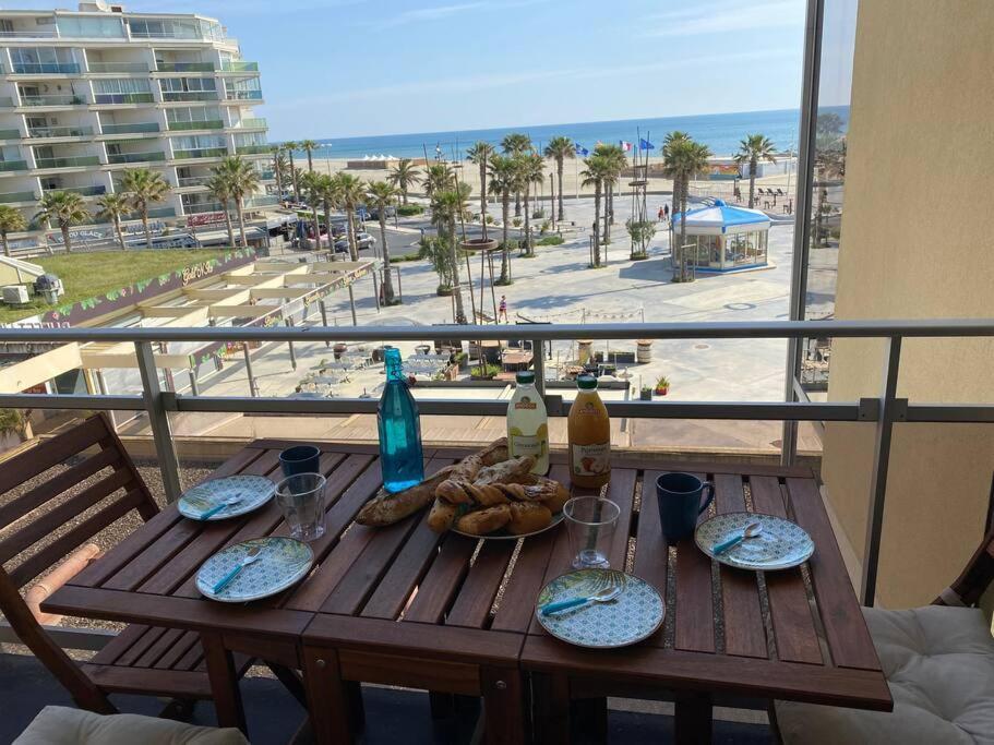 Appartement Face A La Mer Canet En Roussillon Luaran gambar