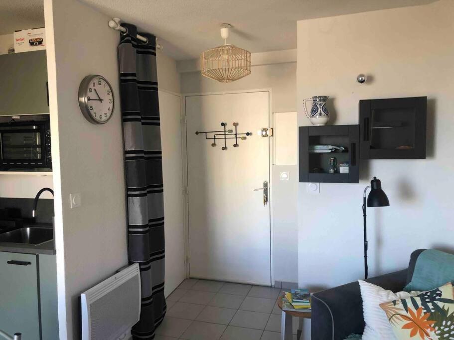 Appartement Face A La Mer Canet En Roussillon Luaran gambar