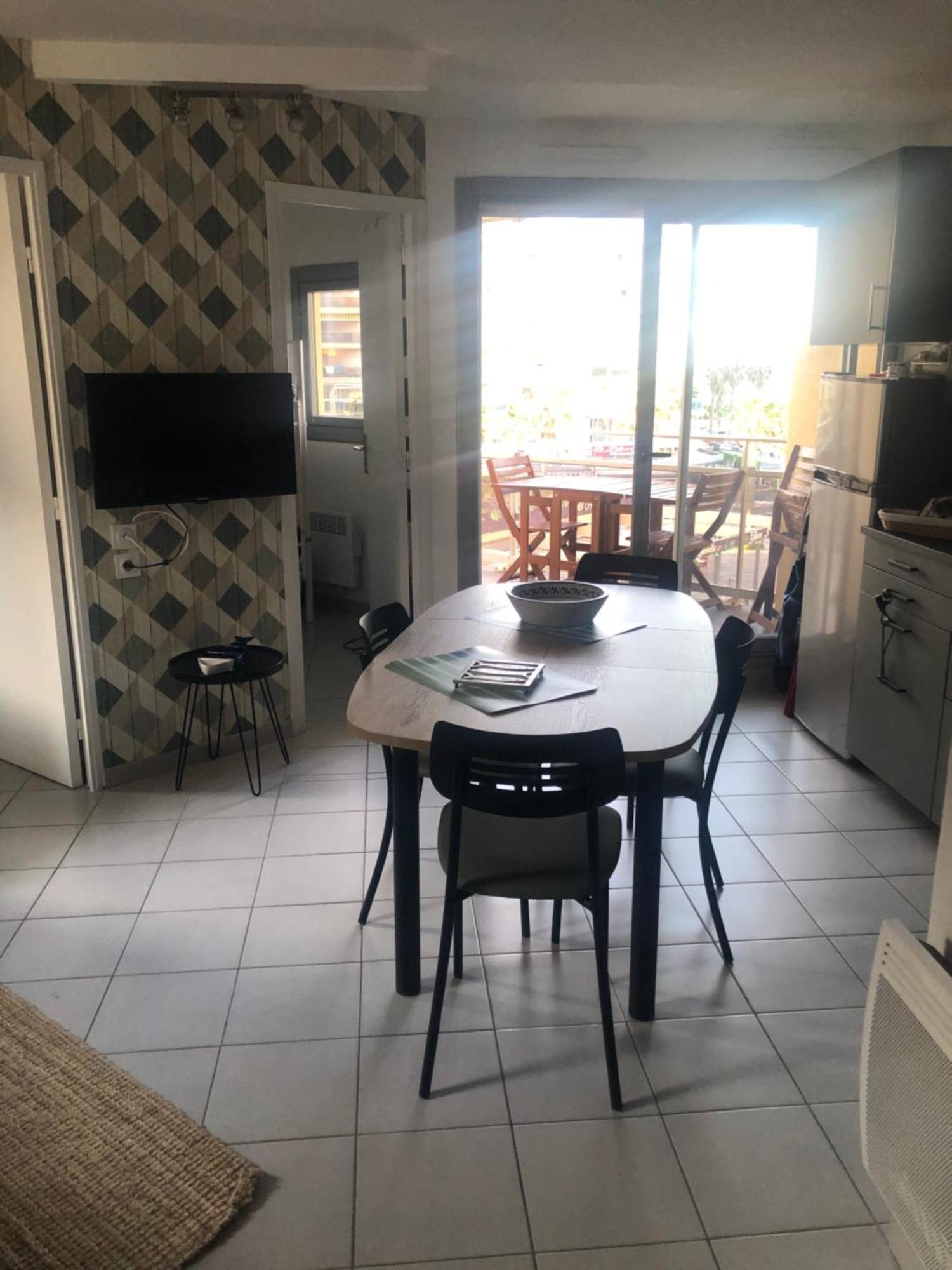 Appartement Face A La Mer Canet En Roussillon Luaran gambar